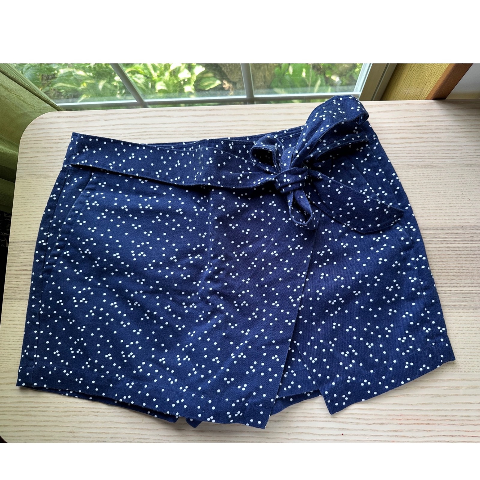 Vineyard Vines Women's Navy Blue Polka Dot Cotton Tie Waist Skort Shorts Size 6